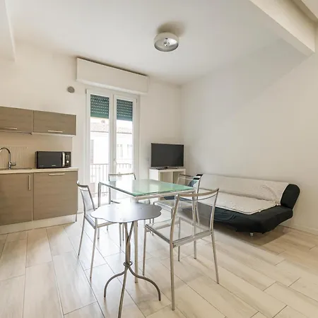 Apartment Roberto Flat - 10 Minuti Da Fiera Di Verona